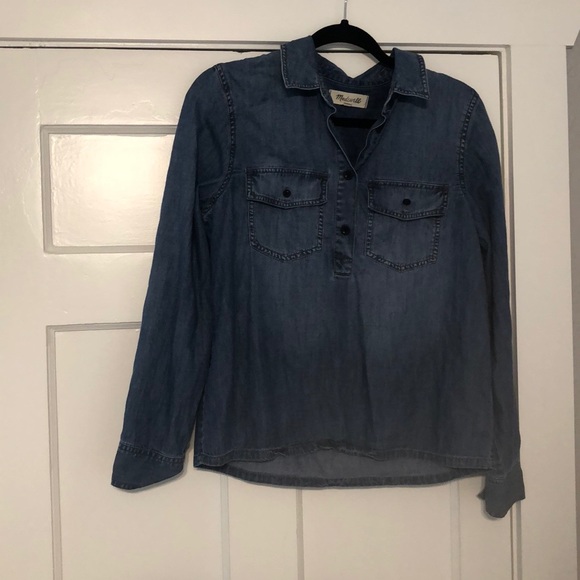 Madewell Tops - Madewell longsleeve denim shirt